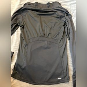 Adidas dark gray medium pullover long sleeve climate shirt